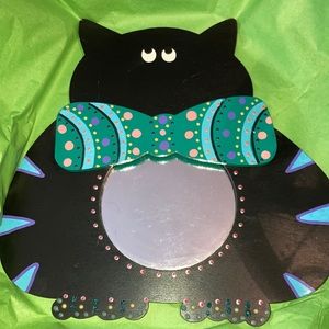 Fat Car with Small Accent Mirror